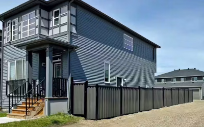 Why Steel Fences Are the Best Choice for Homes in Alberta