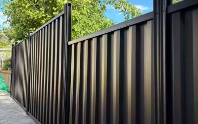 Metal vs Wood Fence in Alberta: Which is Right for Your Home?